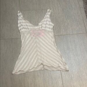 Lovestruck brand label is in pint sheerer lightweight material small